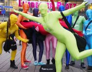 carmeleon-morphsuits-essen-limbecker-platz.jpg